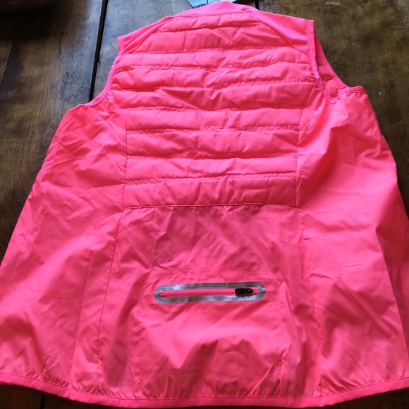 RBX running vest. - Picture 2 of 5